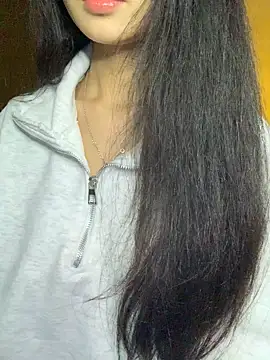 Nhinhi18 online show from 11, 2, 2026