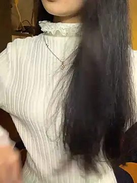 Nhinhi18 online show from 12, 2, 2026