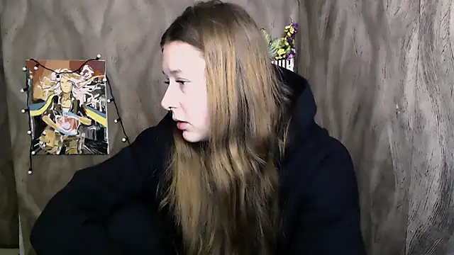 Snapshot of Linda_S_ chatting on 29, 9, 2025 Linda S  online show from 29, 9, 2025