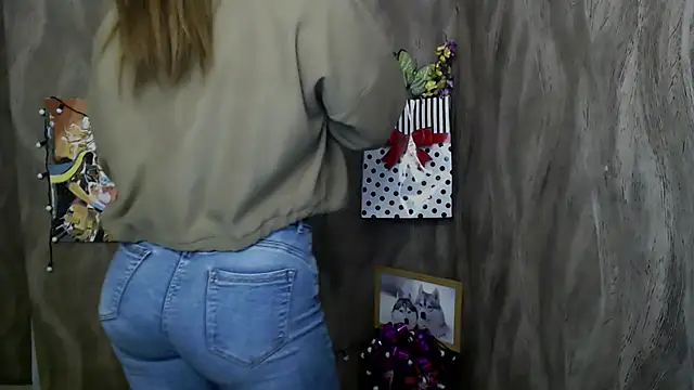 Snapshot of Linda_S_ chatting on 7, 10, 2025 Linda S  online show from 7, 10, 2025