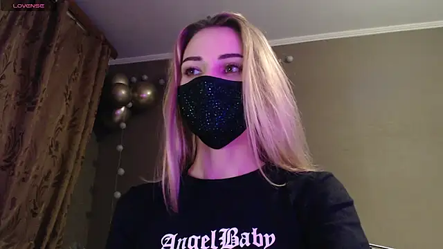 Iris lave online show from 16, 11, 2025