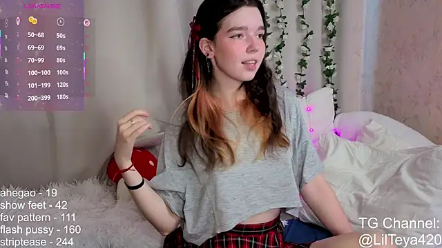 little Teya online show from 10, 9, 2025