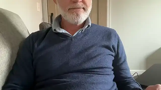 Snapshot of braselton06 chatting on 6, 11, 2025 braselton06 online show from 6, 11, 2025