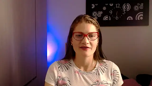 Camila-ventura online show from 8, 4, 2026