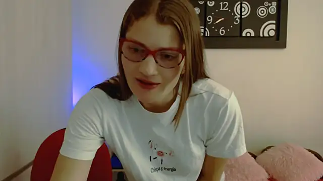 Camila-ventura online show from 19, 5, 2026