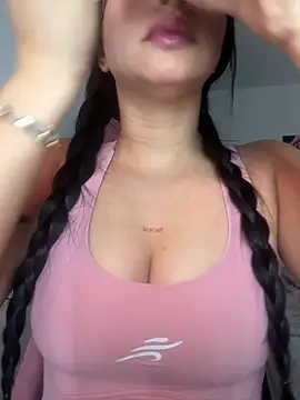 lucy grey25 online show from 9, 2, 2026