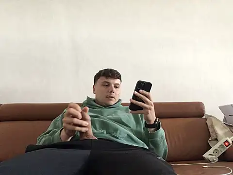 Snapshot of MarkusHorny1 chatting on 27, 4, 2026 MarkusHorny1 online show from 27, 4, 2026