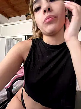 Babylovetiernax online show from 9, 10, 2025