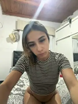 Snapshot of Babylovetiernax chatting on 2, 4, 2026 Babylovetiernax online show from 2, 4, 2026