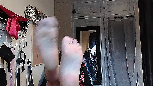 Snapshot of Mistress-Ivy51 chatting on 11, 10, 2025 Mistress-Ivy51 online show from 11, 10, 2025