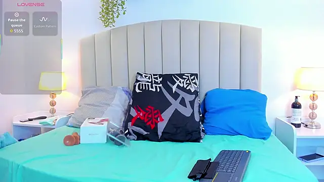 Rachel Donnelly online show from 1, 10, 2025