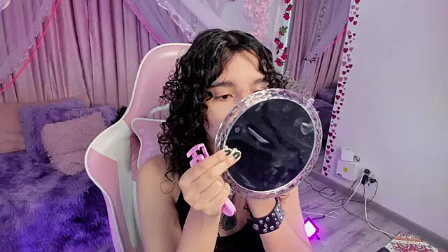 bunny curly online show from 13, 9, 2025