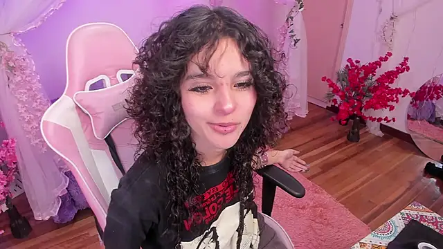 bunny curly online show from 7, 10, 2025