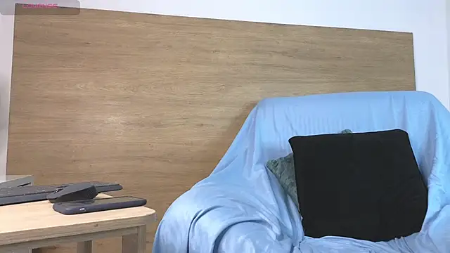 Stiven Benet  online show from 8, 9, 2025