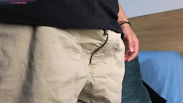 Stiven Benet  online show from 21, 9, 2025