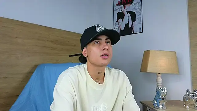 Stiven Benet  online show from 20, 10, 2025