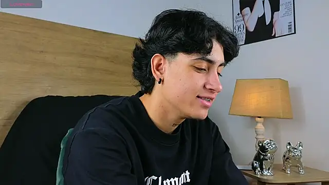 Stiven Benet  online show from 21, 10, 2025