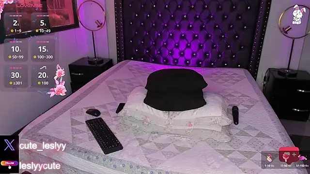 Snapshot of lesly_cutee chatting on 10, 10, 2025 lesly cutee online show from 10, 10, 2025