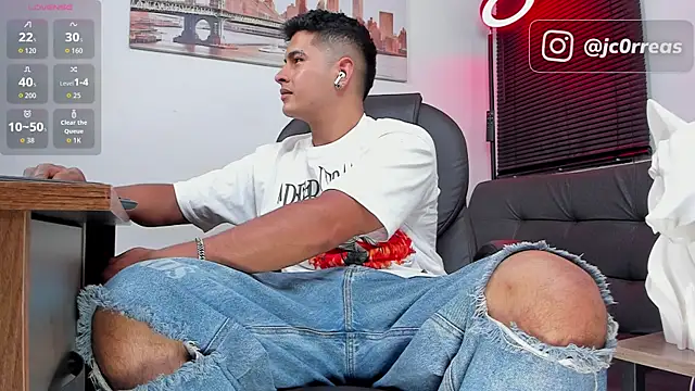 Snapshot of _Juanes chatting on 13, 9, 2025  Juanes online show from 13, 9, 2025