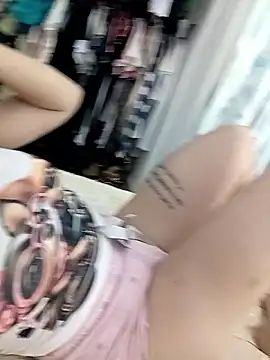 Arianna Moss online show from 25, 11, 2025