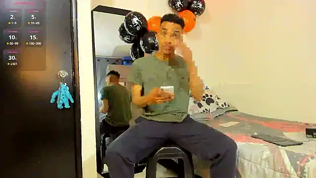 Snapshot of kenan_2601 chatting on 7, 10, 2025 kenan 2601 online show from 7, 10, 2025