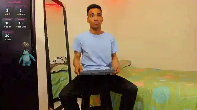 Snapshot of kenan_2601 chatting on 9, 10, 2025 kenan 2601 online show from 9, 10, 2025