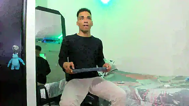 Snapshot of kenan_2601 chatting on 10, 10, 2025 kenan 2601 online show from 10, 10, 2025