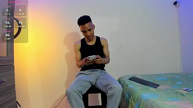 Snapshot of kenan_2601 chatting on 27, 10, 2025 kenan 2601 online show from 27, 10, 2025