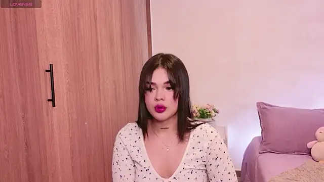 DulceDuarte online show from 3, 11, 2025