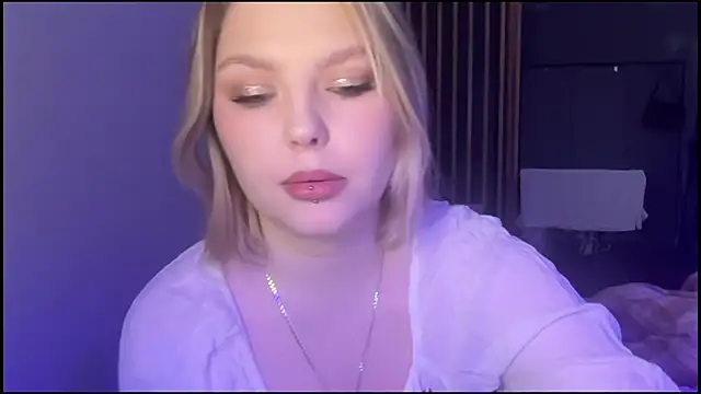 OpheliaRitz online show from 20, 12, 2025