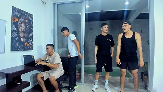 Crazymen hot online show from 15, 9, 2025