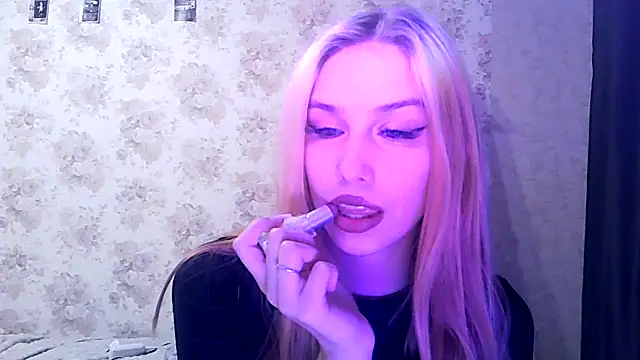 ClaireLaSweet online show from 25, 10, 2025