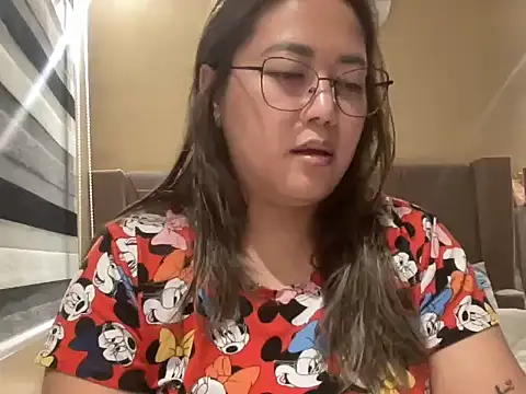 Snapshot of Bunny_asian10 chatting on 19, 2, 2026 Bunny asian10 online show from 19, 2, 2026