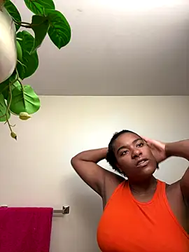 Snapshot of Tu_GataLinda chatting on 28, 9, 2025 Tu GataLinda online show from 28, 9, 2025