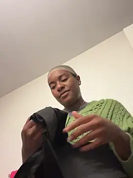 Snapshot of Tu_GataLinda chatting on 1, 10, 2025 Tu GataLinda online show from 1, 10, 2025