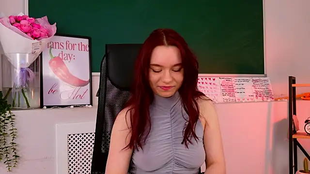NoraHaynes online show from 11, 5, 2026
