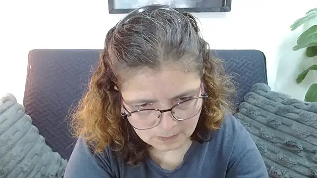 Linda banks  online show from 21, 9, 2025