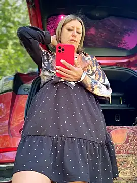 Snapshot of Milena-MilfaXXX chatting on 18, 5, 2026 Milena-MilfaXXX online show from 18, 5, 2026