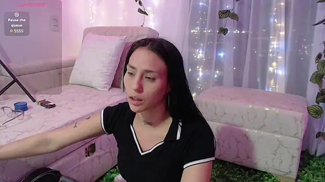 MELANISHAW online show from 26, 9, 2025