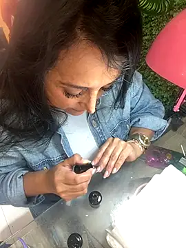 Snapshot of hotadhara01 chatting on 14, 10, 2025 hotadhara01 online show from 14, 10, 2025