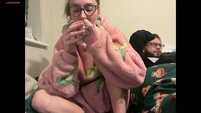 harleyblair online show from 2, 12, 2025