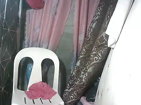 Snapshot of lady_helen00 chatting on 15, 3, 2026 lady helen00 online show from 15, 3, 2026