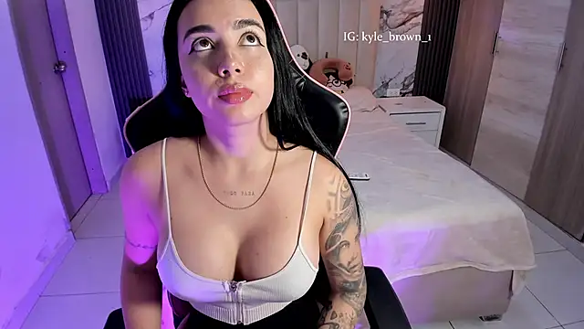 soy kylebrown online show from 13, 12, 2025