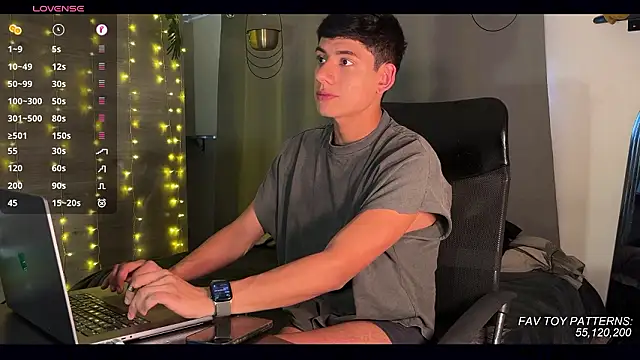 Snapshot of jim_dj chatting on 21, 3, 2026 jim dj online show from 21, 3, 2026