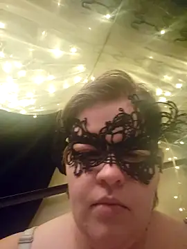 VeiledMuse online show from 3, 11, 2025