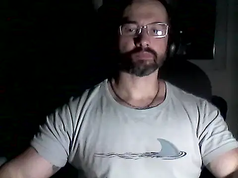 Snapshot of duduyyoo chatting on 15, 4, 2026 duduyyoo online show from 15, 4, 2026