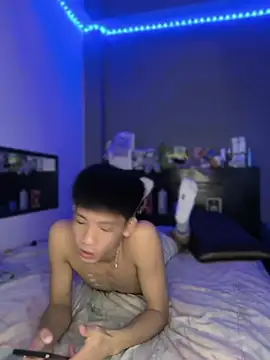 Kailertwink online show from 9, 4, 2026