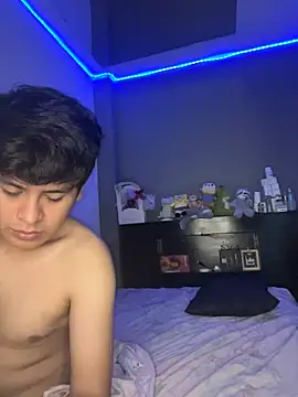 Kailertwink online show from 6, 6, 2026