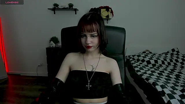 LiyaLuna online show from 3, 2, 2026