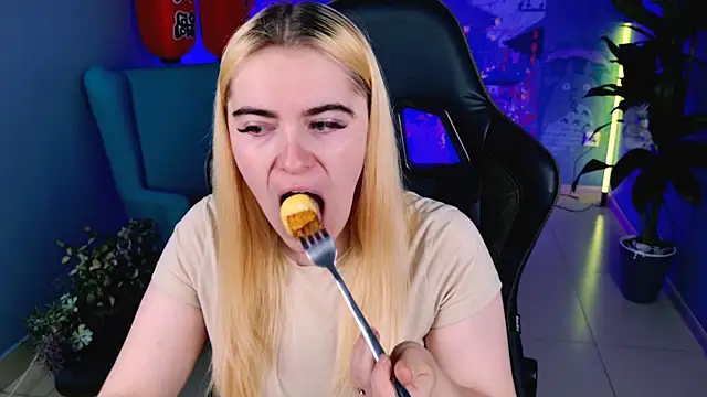 Stef Nicks online show from 12, 9, 2025